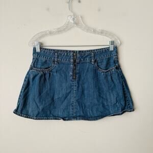 G By Guess Blue Denim Mini Skirt Women’s Size 28